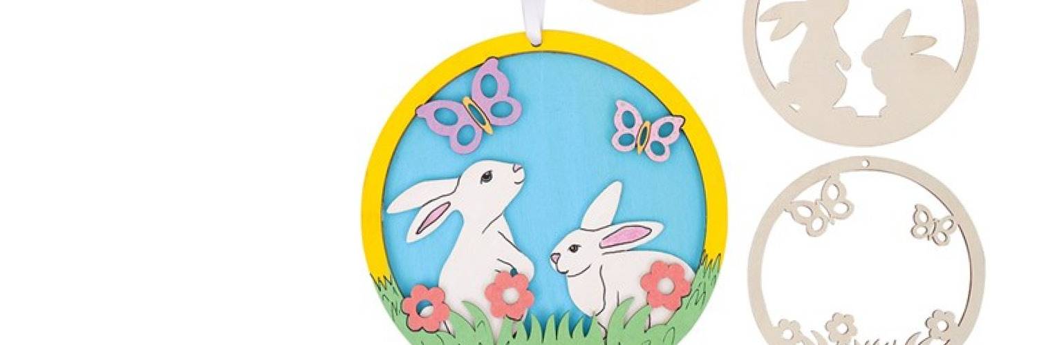 Spring wooden layered garden scene - School holiday event