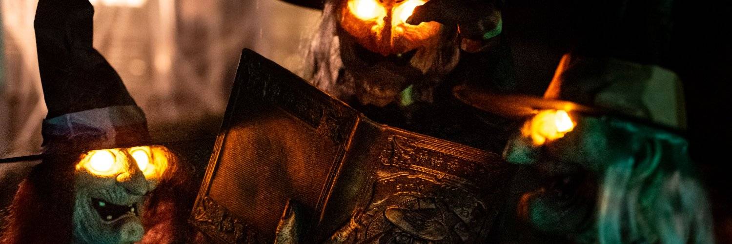 Escape the Witch's Hut!